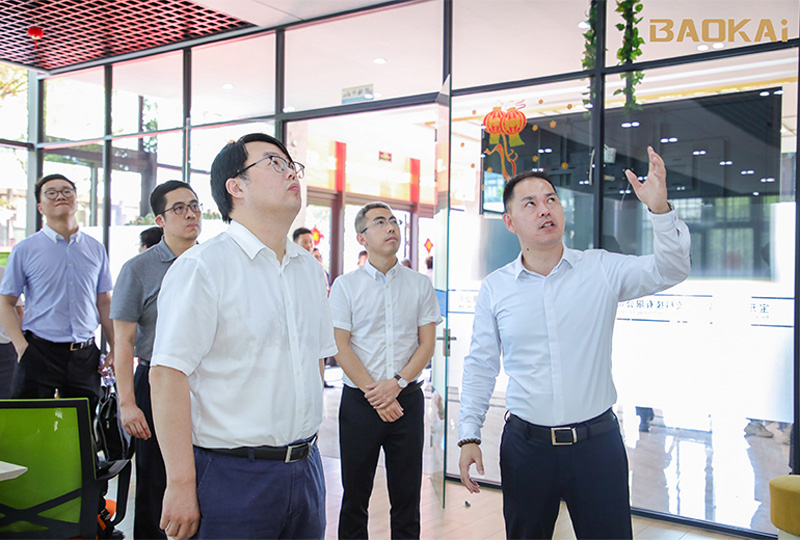 新聞 | 熱烈慶?！氨本┼]電大學(xué)&寶開智能”聯(lián)合實(shí)驗(yàn)室、寶開研究院正式成立！