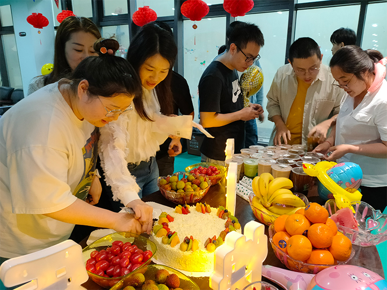 員工集體生日會(huì)｜溫馨五月，感恩有你，攜手同行