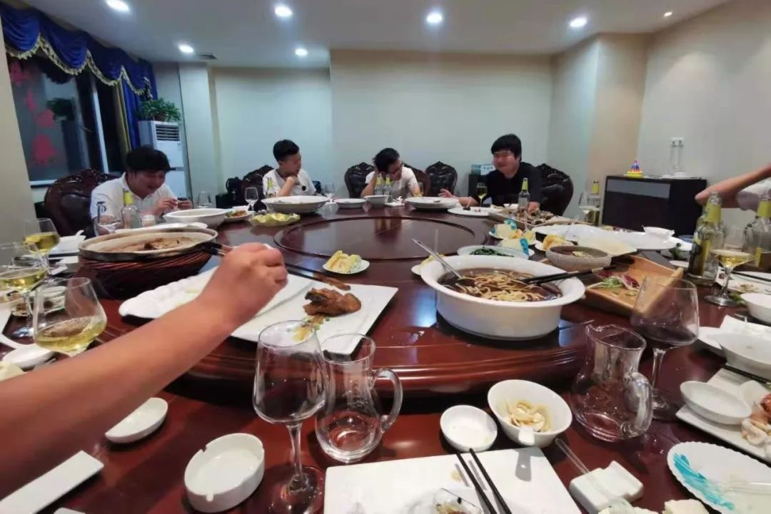 夏送清涼，集體慶生，慰問一線 | 致我們的一線伙伴：辛苦了！