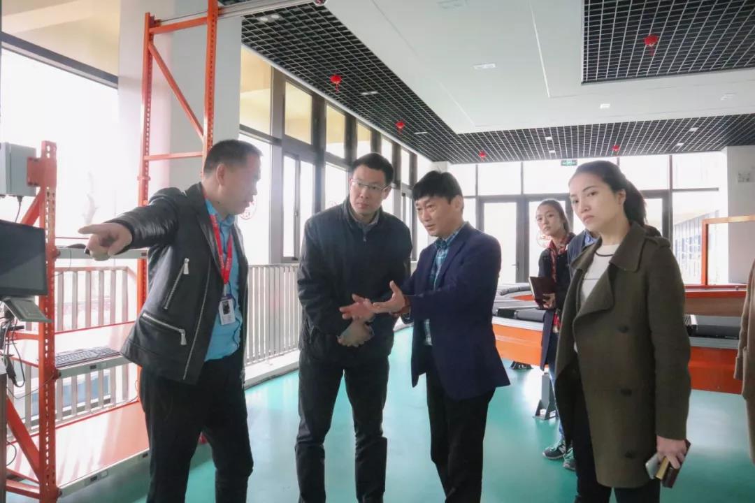 簡訊 | 黨建引領(lǐng)，助力企業(yè)發(fā)展！上海市委黨校領(lǐng)導(dǎo)一行蒞臨寶開考察調(diào)研！