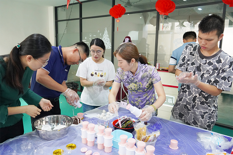 月圓中秋 · 集體慶生 | 溫馨九月，迎佳節(jié)，賀生辰，共團圓！